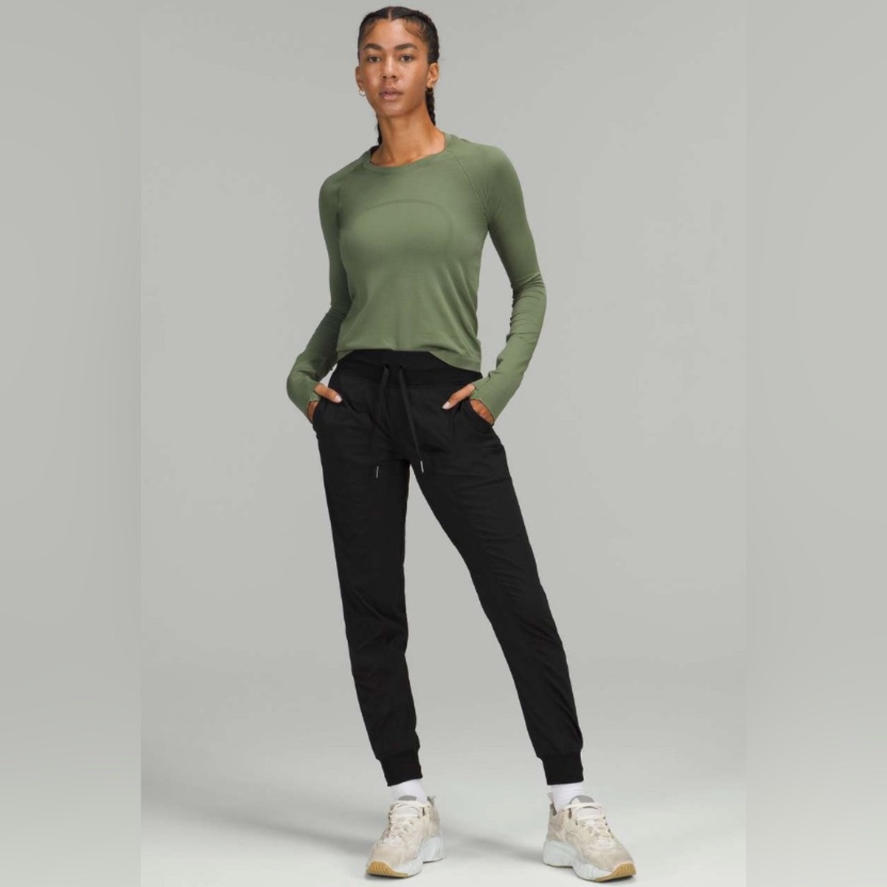 Lululemon Dance Studio Mid-Rise Jogger